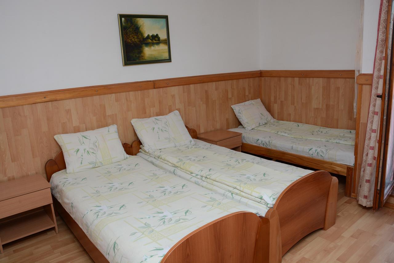 Bed and Breakfast Mm Narcis Власина-Рид Экстерьер фото
