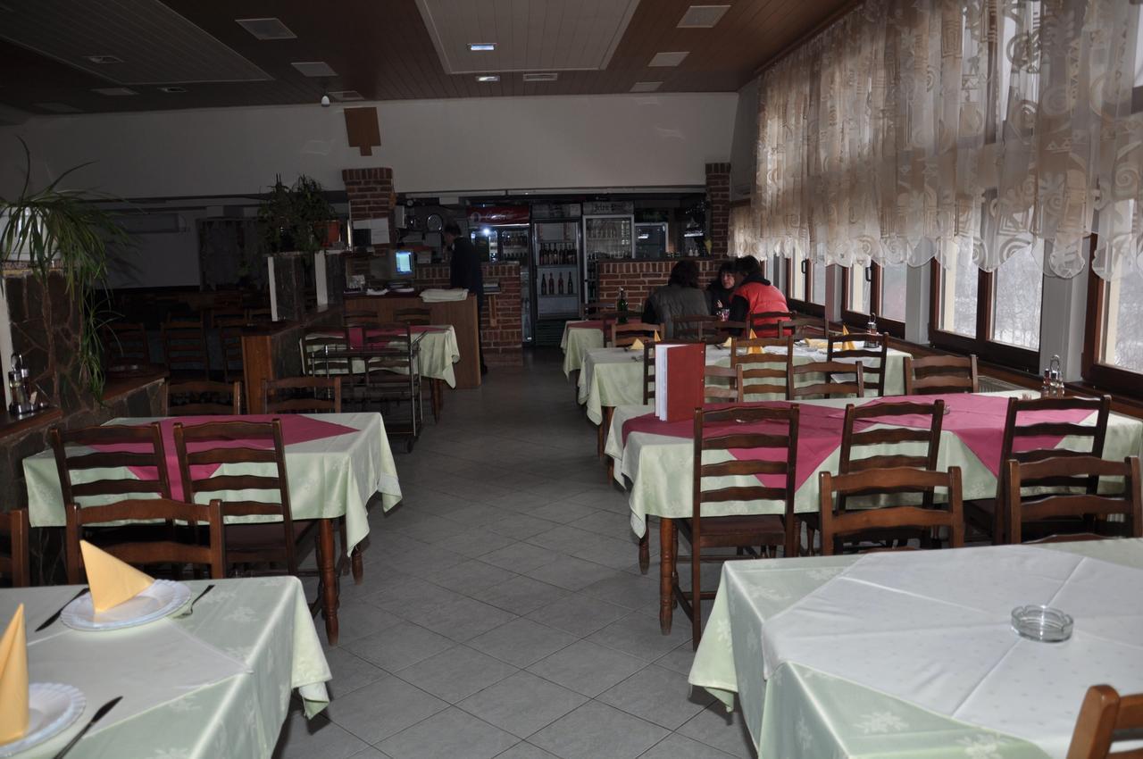 Bed and Breakfast Mm Narcis Власина-Рид Экстерьер фото