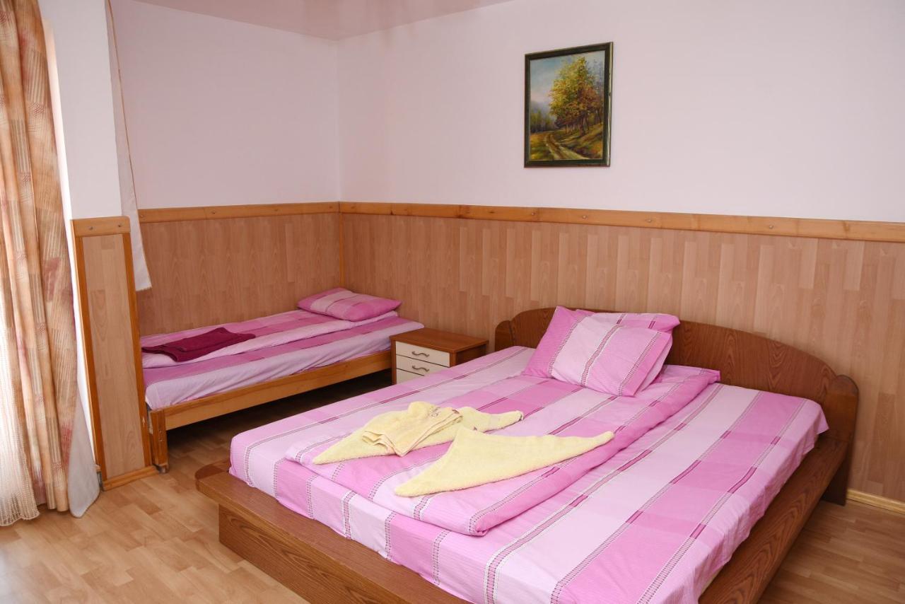 Bed and Breakfast Mm Narcis Власина-Рид Экстерьер фото