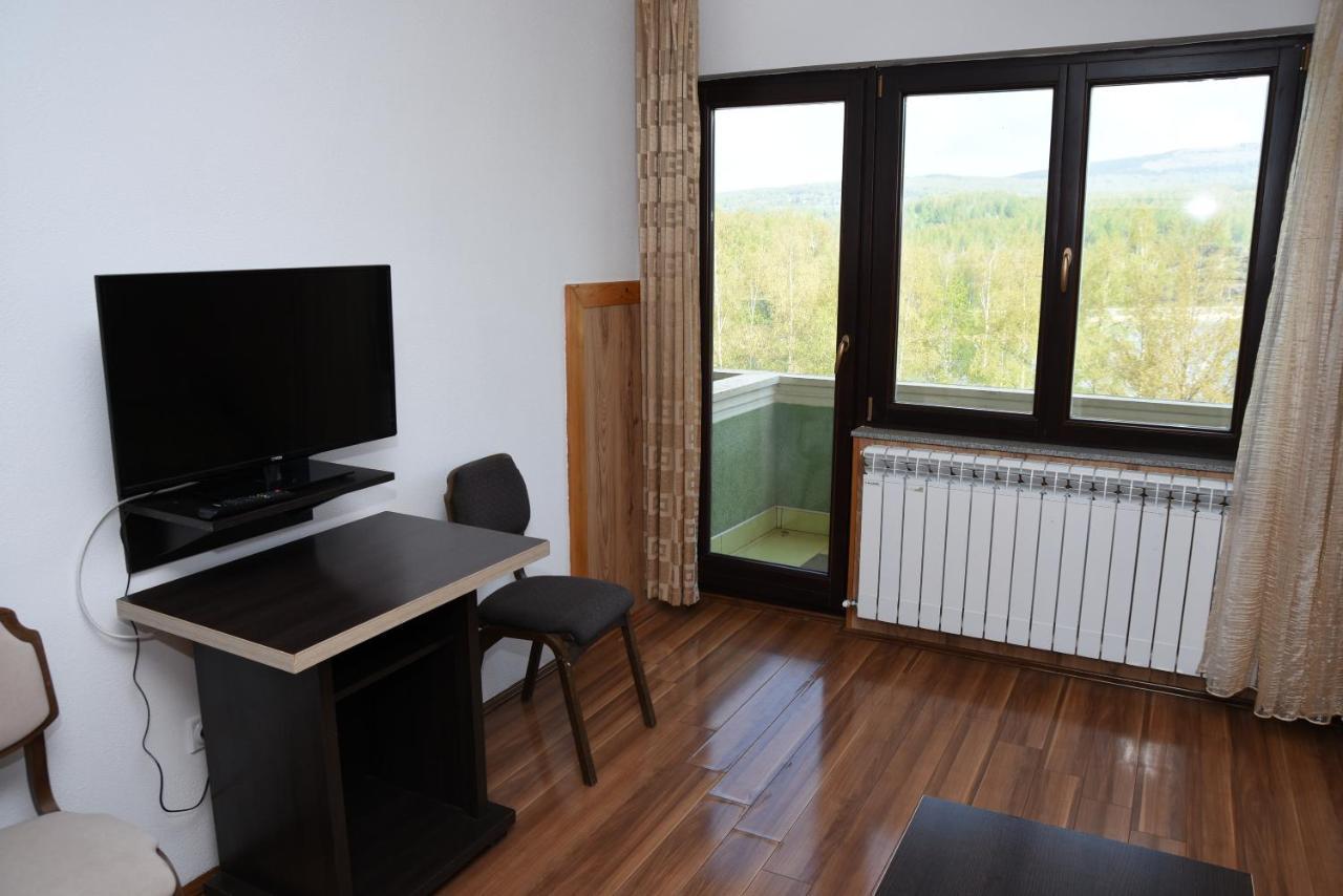 Bed and Breakfast Mm Narcis Власина-Рид Экстерьер фото